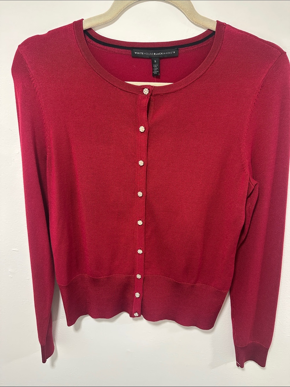 White House Black Market Raspberry Red Crewneck Cardigan 056
